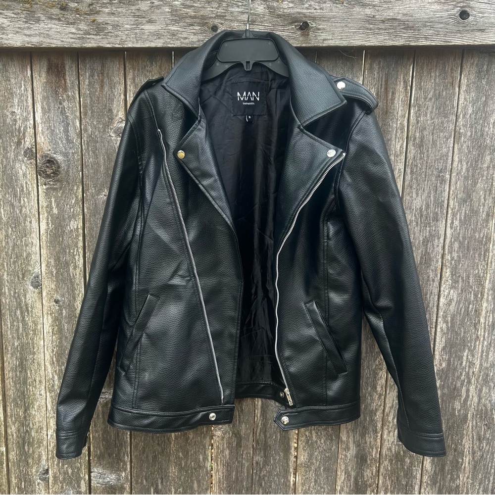 Boohoo Black Faux Leather Biker Jacket Size M